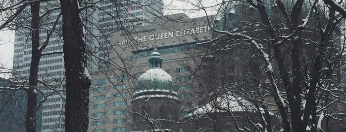 Place du Canada is one of Locais curtidos por Stéphan.