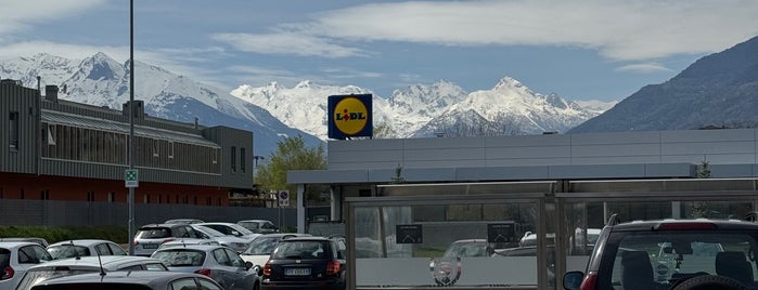 Lidl is one of Aosta.