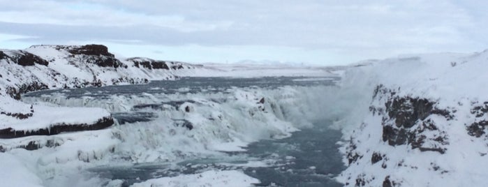 Gullfoss is one of Tempat yang Disukai LaNad.