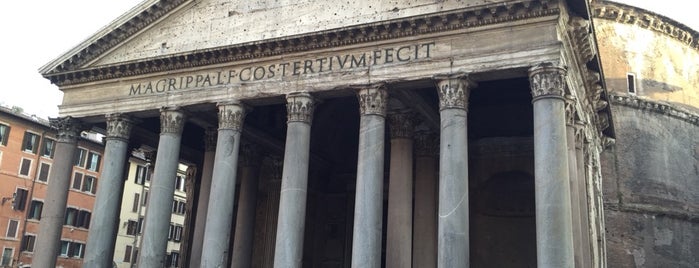 Pantheon is one of Roma.