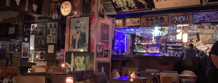Strawberry Fields is one of Must-visit Nightlife Spots in Quito.