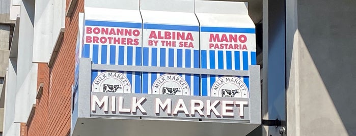 Milk Market is one of Locais curtidos por Jackie.