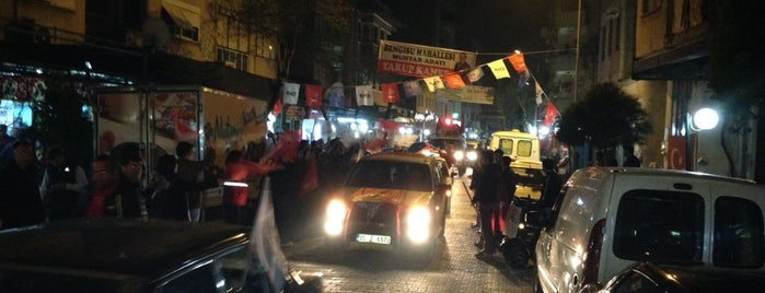 Bankalar Caddesi is one of สถานที่ที่ Murat ถูกใจ.