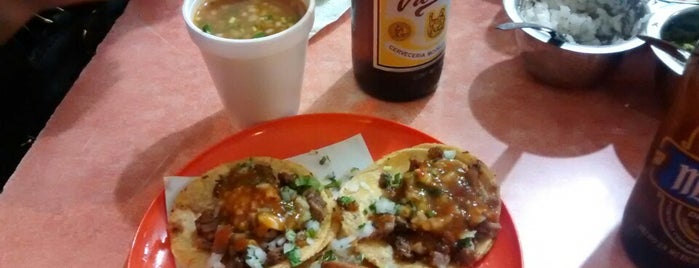 Tacos Y Birria El Paisa is one of TAQUERIA.