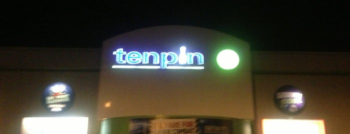 Tenpin is one of สถานที่ที่ Carl ถูกใจ.