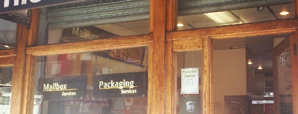 The UPS Store is one of Tempat yang Disukai IrmaZandl.