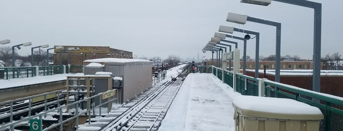 CTA - Laramie is one of The Chicago Code Filming Locations.