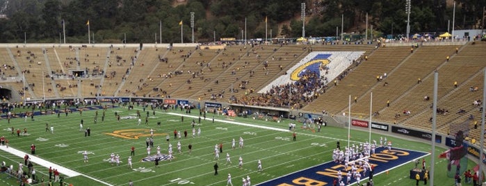 California Memorial Stadium is one of Pac-12 Football Stadiums.