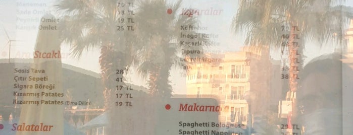 Tekke Plaj Kafe is one of İzmir Sayfiyeleri 2.
