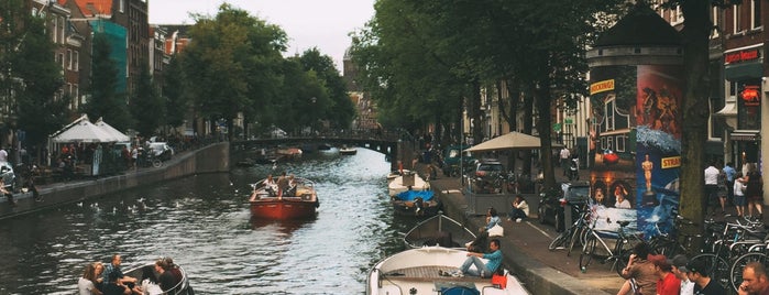 Amsterdam Canal Cruises is one of Lieux qui ont plu à Vova.