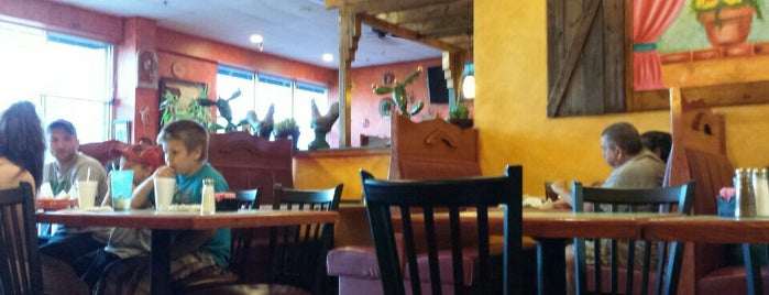 Monterrey Mexican Restaurant is one of Posti che sono piaciuti a Jan.