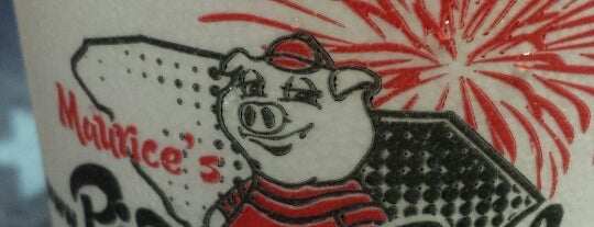 Maurice's BBQ Piggie Park is one of Locais curtidos por Mandy.