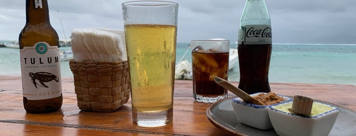 Pelícanos Restaurant & Marina is one of Puerto Morelos.