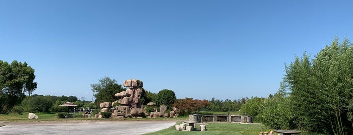 华山高尔夫球场 is one of สถานที่ที่ EunKyu ถูกใจ.