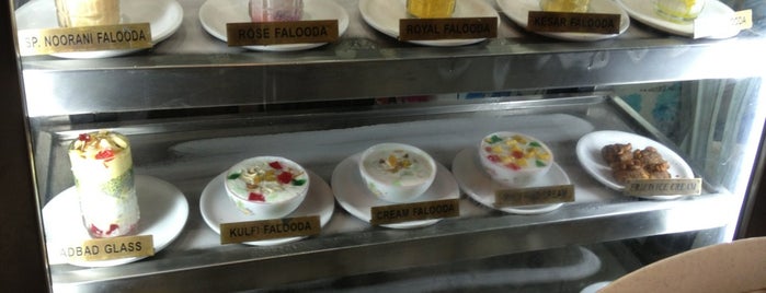 Café Noorani is one of Mumbai's best places! = Peter's Fav's.