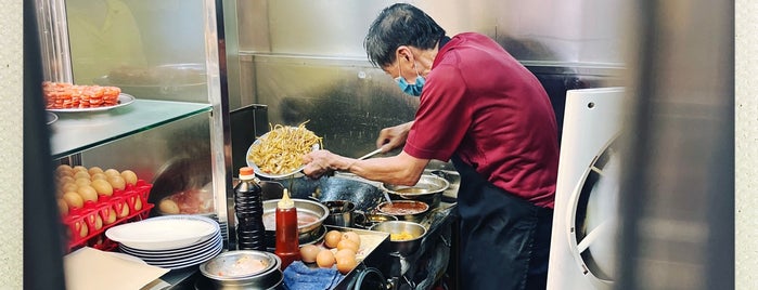 Hill Street Fried Kway Teow is one of Singapore & Bali.