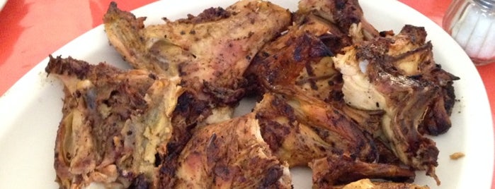 Guasavito Chicken Grill is one of Posti che sono piaciuti a Alejandra.