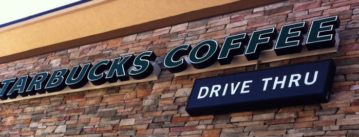 Starbucks is one of Tempat yang Disukai Madeline.