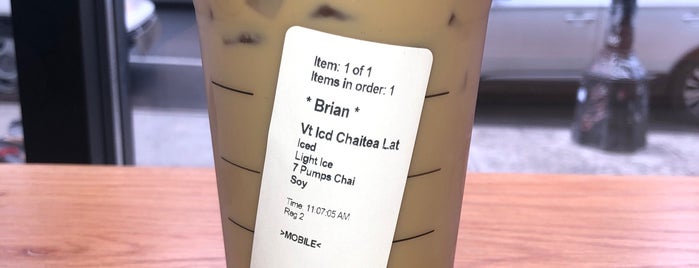 Starbucks is one of Tempat yang Disukai Shane.