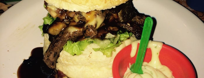 Rock Burger is one of Locais curtidos por Rodrigo.