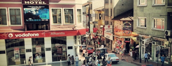 Yukarı Çarşı is one of Tempat yang Disukai Burcin GNG.