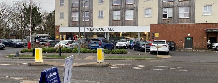 M&S Foodhall is one of Jason : понравившиеся места.