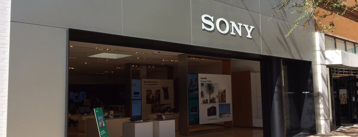 Sony Store is one of Road Trip: USA and Canada.