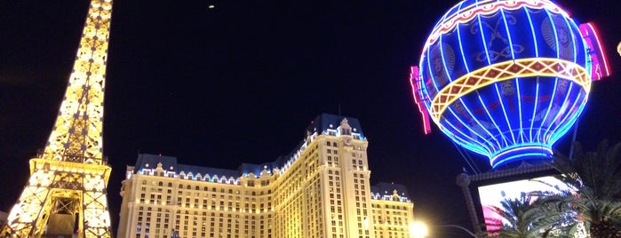 Paris Hotel & Casino is one of Road Trip: USA and Canada.