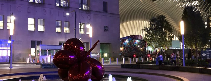 Jeff Koons Balloon Flower is one of Pictures.