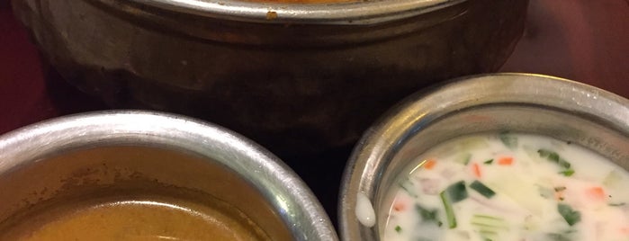 Deccan Spice is one of Lugares favoritos de Mandar.
