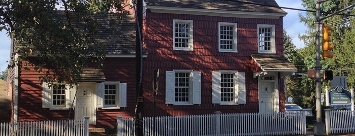 Allen House is one of Lieux qui ont plu à Lizzie.