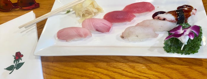 Fuji Sushi Bar And Hibachi is one of Posti che sono piaciuti a Christine.