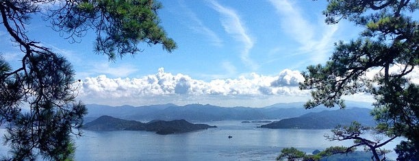 弥山 is one of 宮島 / Miyajima Island.