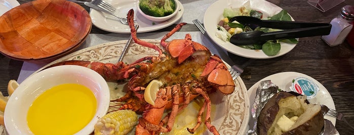 City Island Lobster House is one of wc/hv to try.