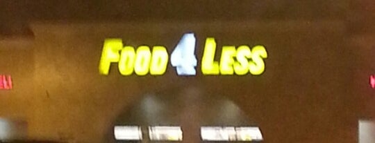 Food 4 Less is one of Locais curtidos por Steve.