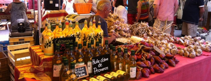 Marché de Saint Tropez is one of Michaelさんのお気に入りスポット.
