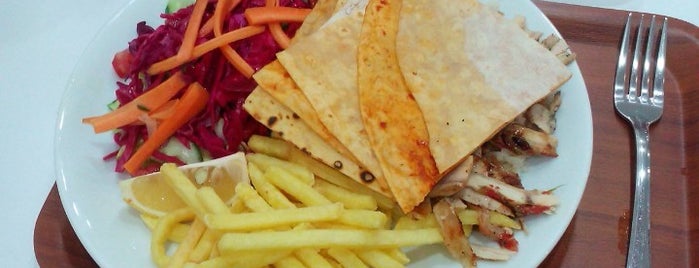 Antiochia Fast Food & Döner is one of Lieux qui ont plu à Ali.