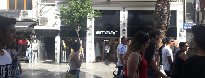 Ambar is one of Locais curtidos por Dimple.