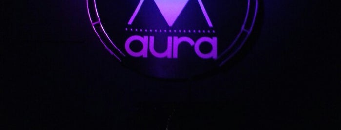 Aura Club & Dancefloor is one of bares. 