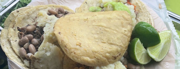Tacos El Amigazo Nacho is one of Ags Verano 2014.