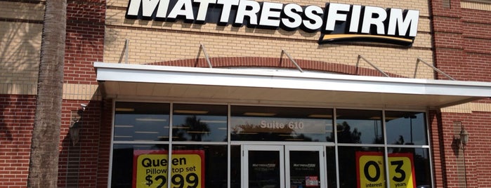 Mattress Firm is one of Lieux qui ont plu à All About You Entertainment.