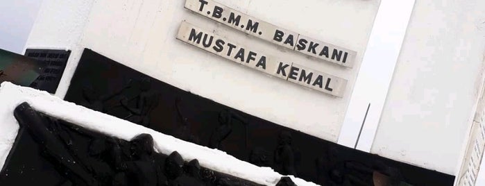 Metristepe is one of Erman'ın Kaydettiği Mekanlar.