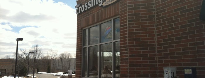 The Crossings Restaurant is one of สถานที่ที่บันทึกไว้ของ Joel.