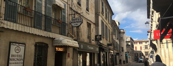 Hôtel Mignon is one of Lieux qui ont plu à Marina.