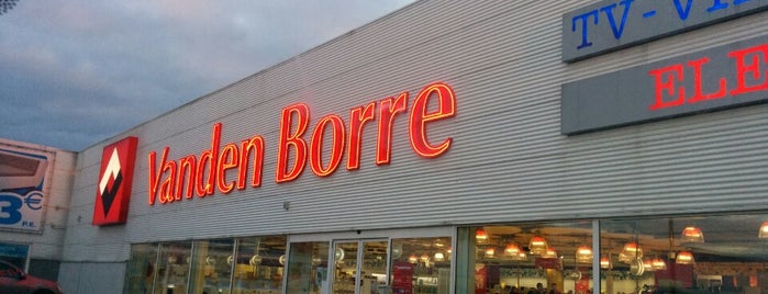 Vanden Borre is one of Tempat yang Disukai Alain.