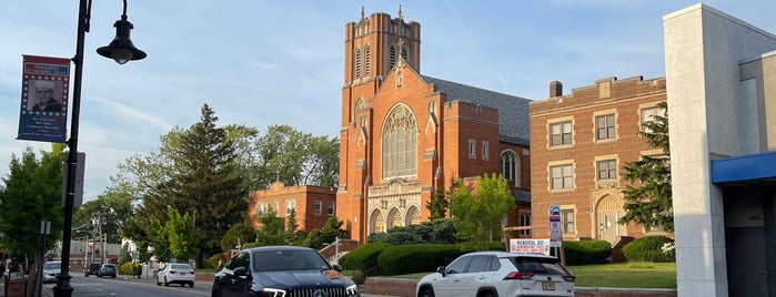 Bergenfield, NJ is one of Nancy Kraus Lioness Home.