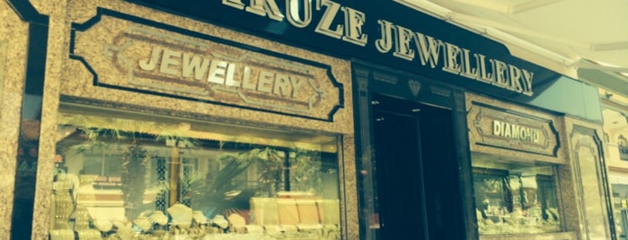 Firuze Jewellery Diamond is one of Lieux qui ont plu à 103372.