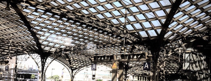 Köln Hauptbahnhof is one of Lugares favoritos de 103372.