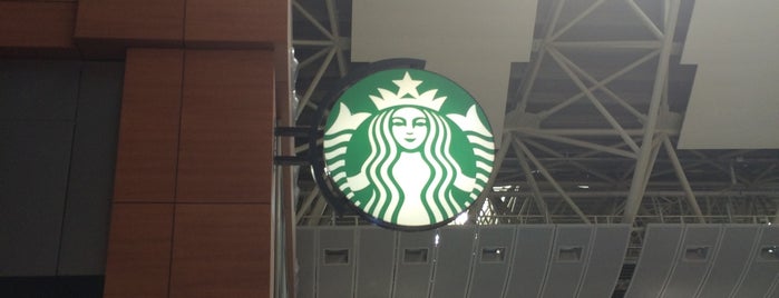 Starbucks is one of Lieux qui ont plu à 103372.