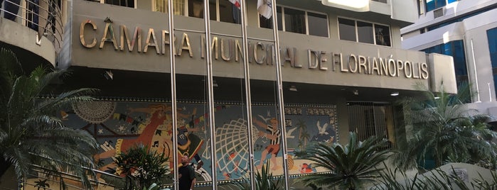 Câmara Municipal de Florianópolis is one of Work.